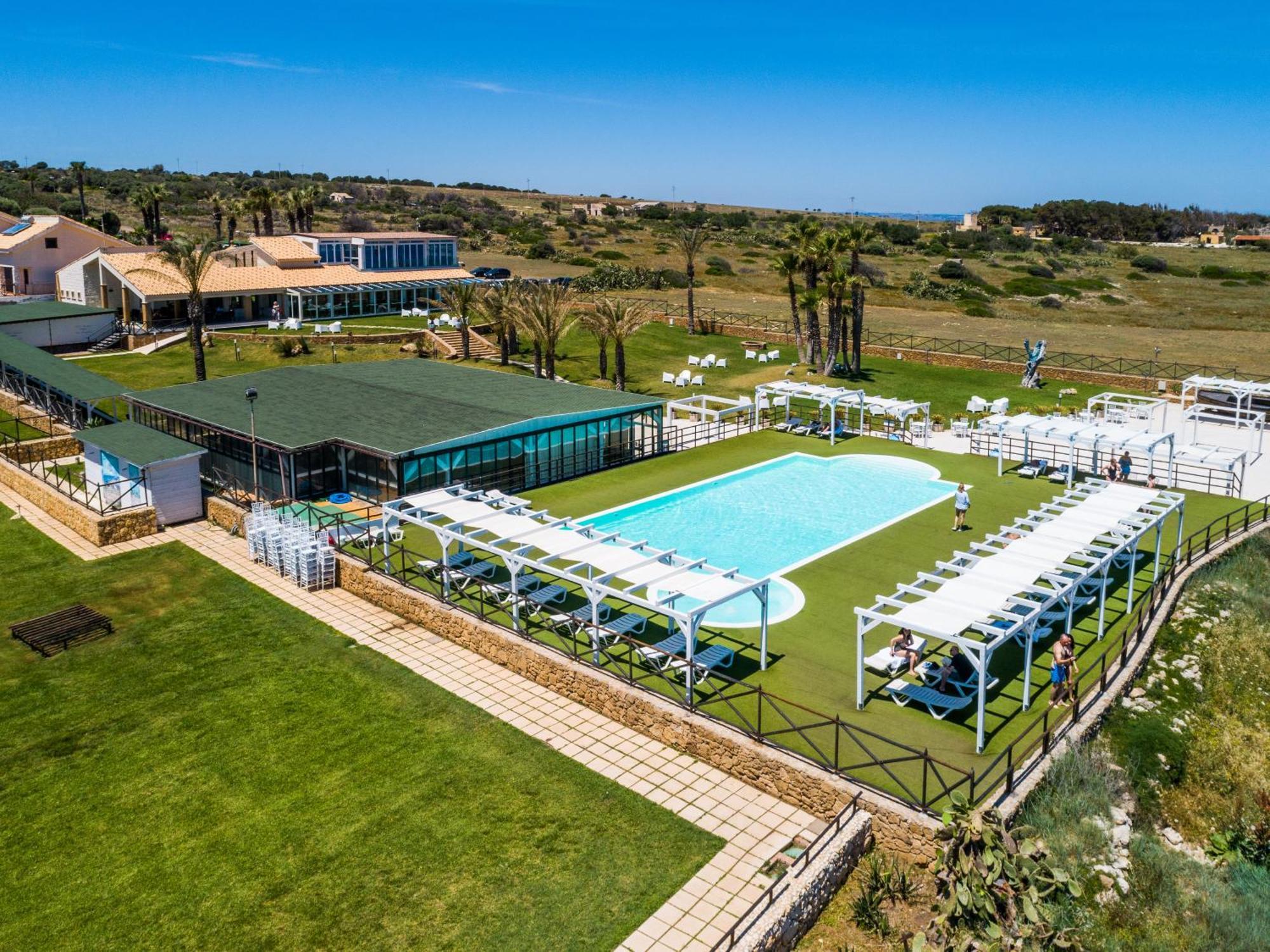 Hotel Capo Campolato Brucoli Esterno foto